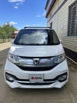    Honda Stepwgn 2015 , 2000000 , 