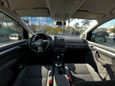    Volkswagen Touran 2011 , 1200000 , 