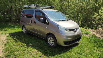    Nissan NV200 2015 , 1388000 , 