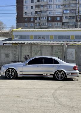  Mercedes-Benz E-Class 2005 , 450000 , 
