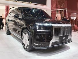 SUV   Zeekr 9X 2025 , 7700000 , 