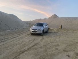 SUV   SsangYong Kyron 2010 , 880000 , 