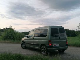    Peugeot Partner 2010 , 485000 , 