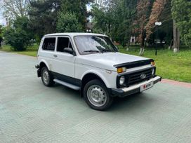  3   4x4 2121  1990 , 155000 , 