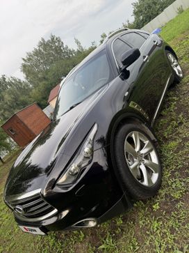 SUV   Infiniti FX30d 2013 , 2050000 , 