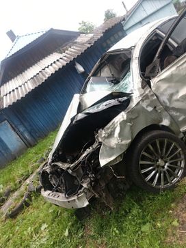 Toyota Avensis 2005 , 300000 , 