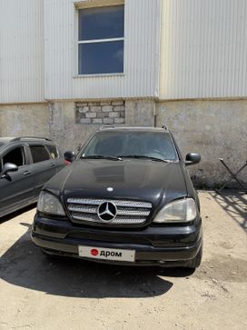 SUV   Mercedes-Benz M-Class 1999 , 750000 , 