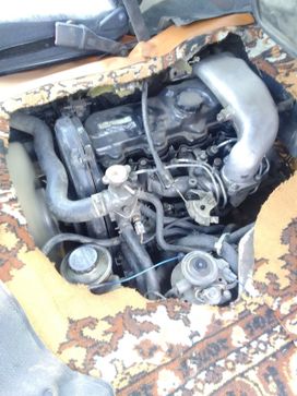    Toyota Hiace 2000 , 550000 , 
