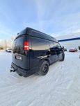    GMC Savana 2010 , 2400000 , 
