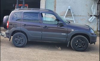 SUV   Chevrolet Niva 2019 , 880000 , 