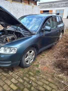 SUV   Volkswagen Touareg 2003 , 400000 , 
