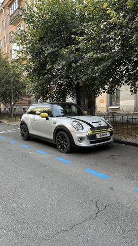  3  MINI Hatch 2020 , 2700000 , -