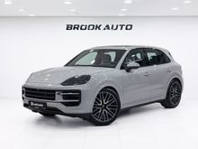  Cayenne, 2025