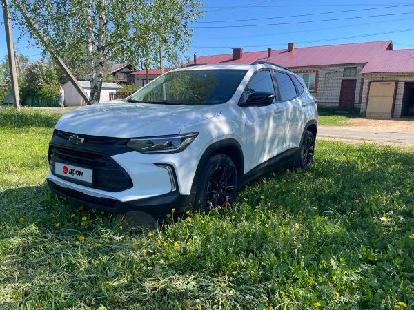 SUV   Chevrolet Tracker 2022 , 1750000 , -