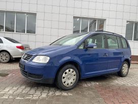    Volkswagen Touran 2006 , 687000 , 