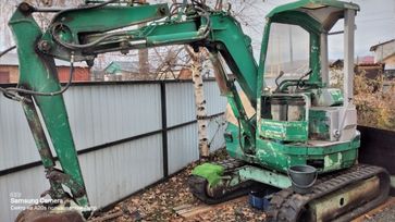 - Kobelco SK30UR 2001 , 1100000 , -