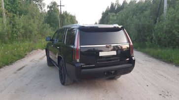 SUV   Cadillac Escalade 2016 , 3300000 , 