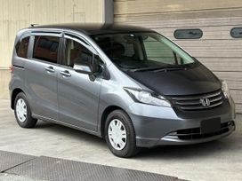    Honda Freed 2011 , 650000 , 