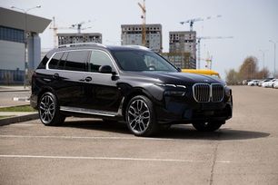 SUV   BMW X7 2023 , 17490000 , 