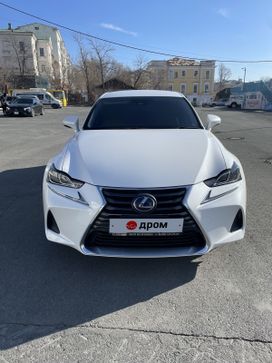  Lexus IS300h 2016 , 2100000 , 