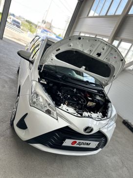 Toyota Vitz 2018 , 1100000 , 