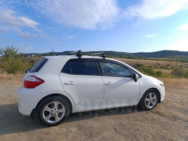  Toyota Auris 2011 , 1070000 , 