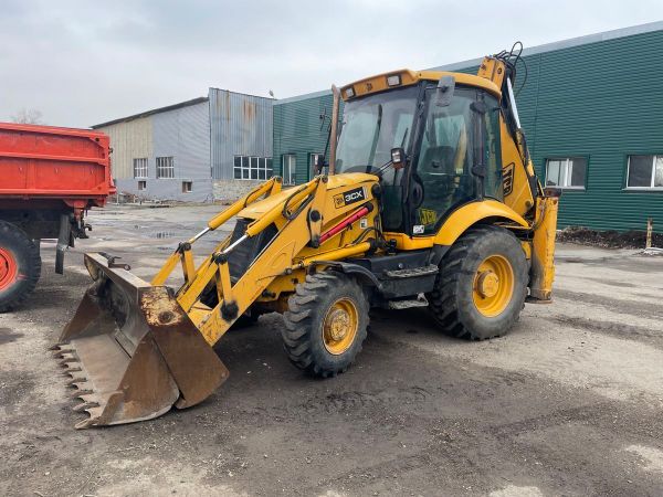 - JCB 3CX 2006 , 4499000 , 