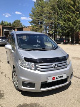    Honda Freed 2013 , 745000 , 