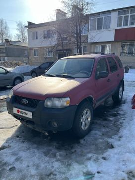 SUV   Ford Escape 2005 , 350000 , 