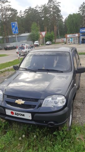 SUV   Chevrolet Niva 2011 , 440000 , 