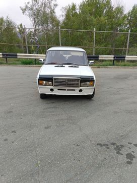   2107 2003 , 110000 , 