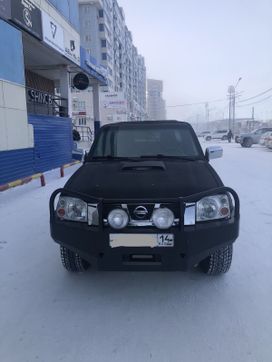  Nissan NP300 2012 , 1300000 , 