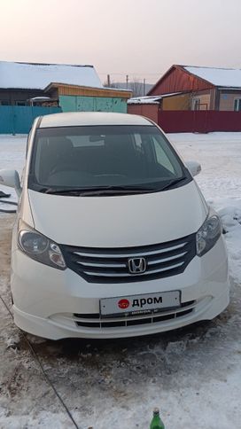    Honda Freed 2011 , 909000 , 
