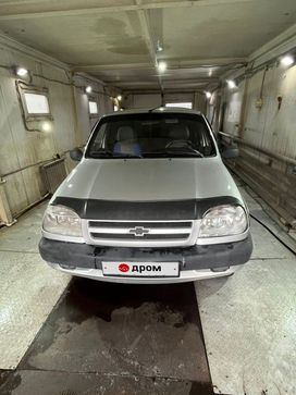 SUV   Chevrolet Niva 2005 , 270000 , 