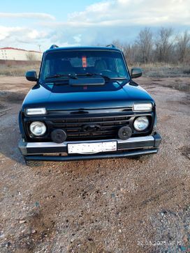  3   4x4  2018 , 800000 ,  