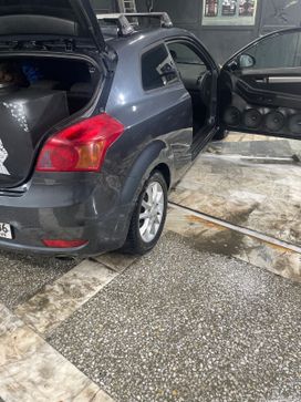  3  Kia ProCeed 2009 , 550000 , 
