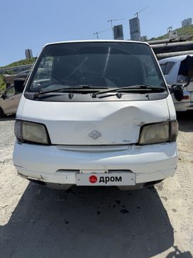    Nissan Vanette 2001 , 330000 , 