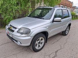 SUV   Chevrolet Niva 2019 , 700000 , 