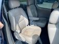    Kia Carnival 2004 , 330000 , -