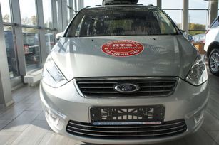    Ford Galaxy 2012 , 1157000 , 