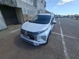    Mitsubishi Xpander Cross 2022 , 2100000 , --