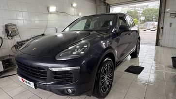 SUV   Porsche Cayenne 2016 , 3690000 , 