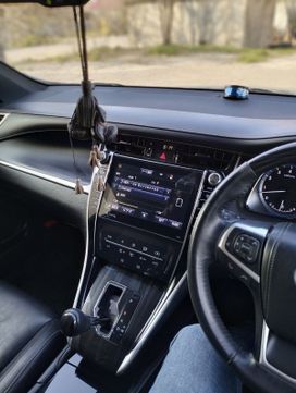 SUV   Toyota Harrier 2018 , 2750000 , 