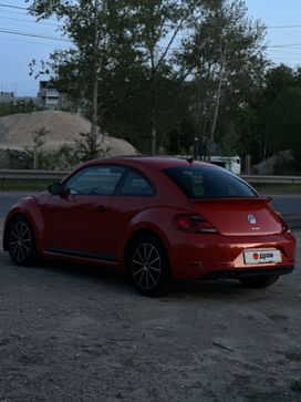  3  Volkswagen Beetle 2016 , 2100000 ,  