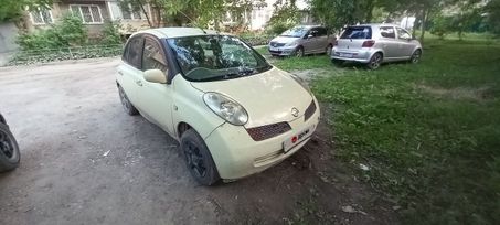  Nissan March 2002 , 135000 , 