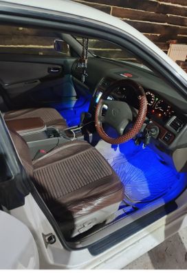  Toyota Mark II 2000 , 650000 , 