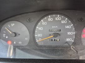  Nissan Sunny 1996 , 200000 , 
