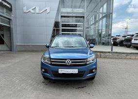 SUV   Volkswagen Tiguan 2011 , 1299999 ,  
