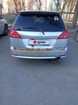  Nissan Wingroad 2001 , 210000 , 