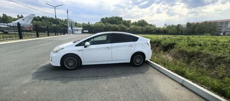  Toyota Prius 2011 , 1100000 , 